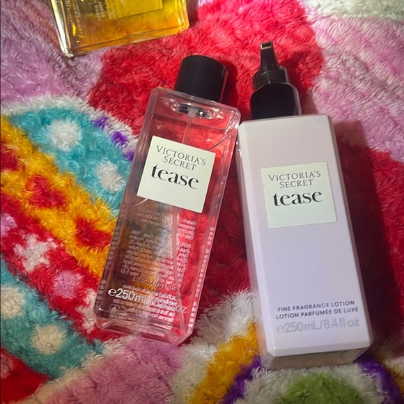 Victoria's Secret Tease Fragrance Set - Picture 1 of 1